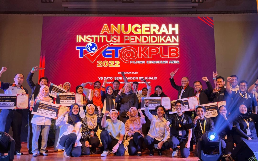 UNIKL WINS KPLB’S BEST EDUCATIONAL INSTITUTION, SWEEPS 7 OTHER AWARDS